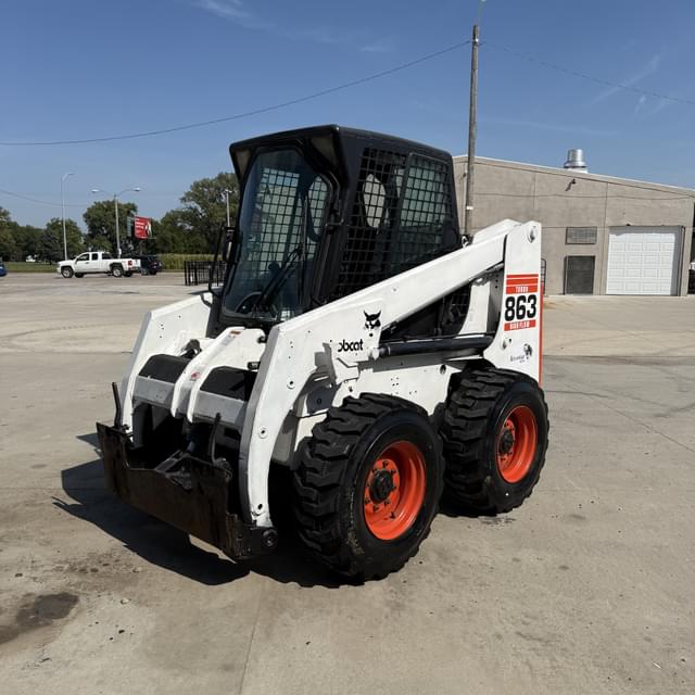 Image of Bobcat 863 equipment image 2