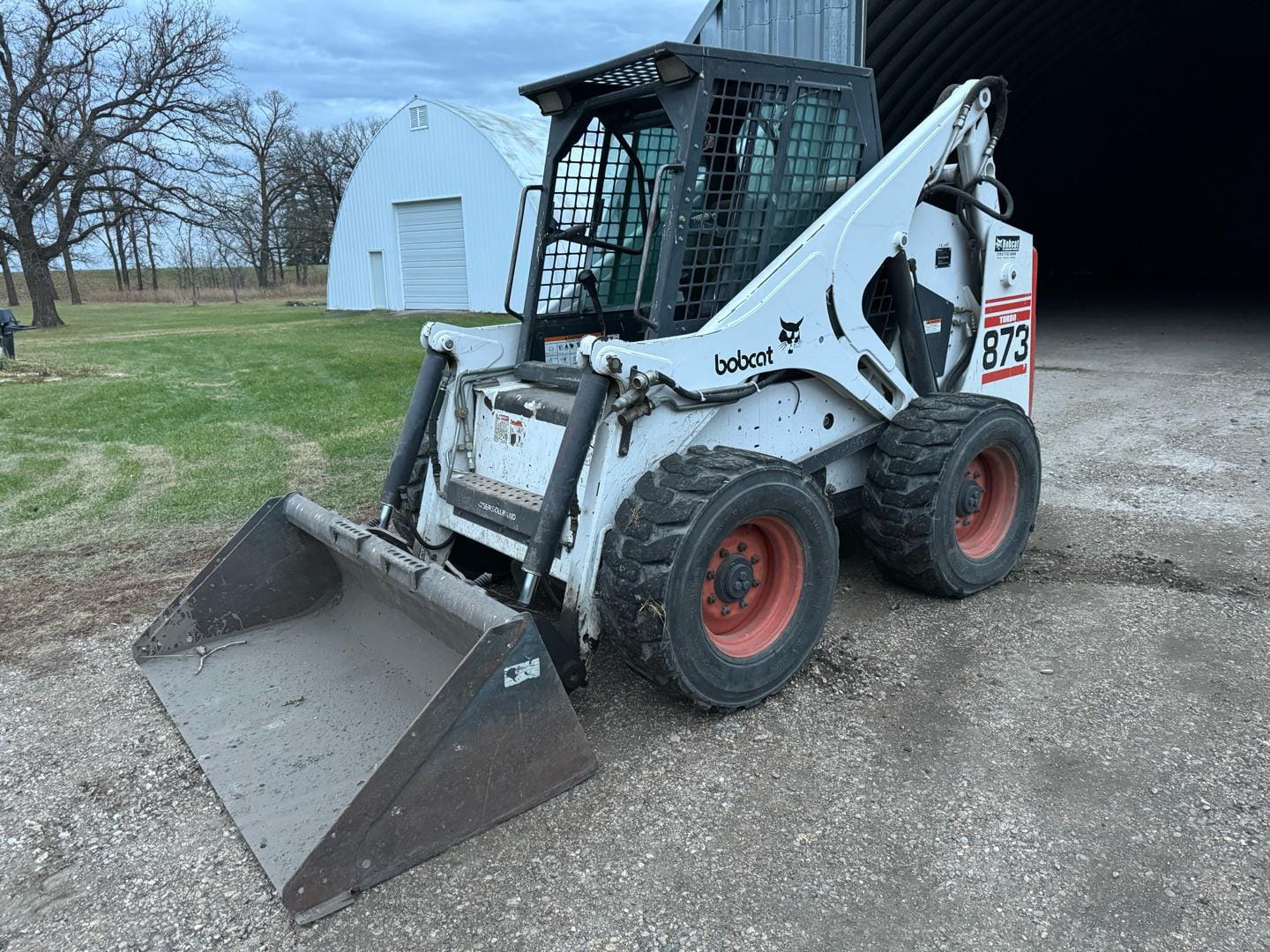 Main image Bobcat 873