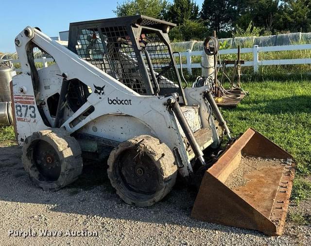 Image of Bobcat 873 equipment image 2