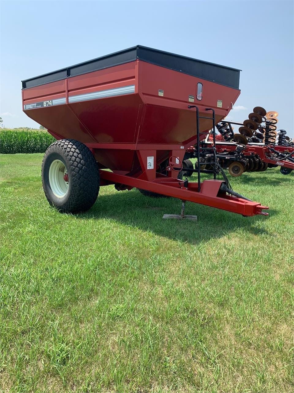 Main image Brent 674