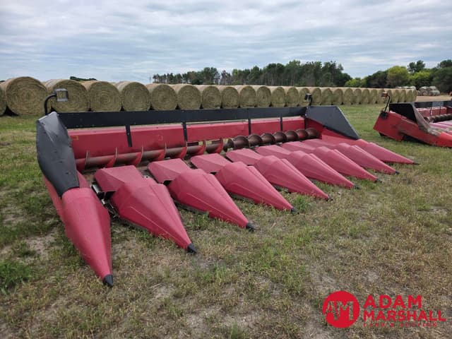 Image of Case IH 1083 equipment image 1