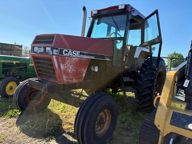 Image of Case 2096 equipment image 2
