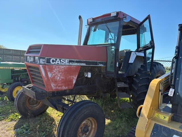 Image of Case 2096 equipment image 1