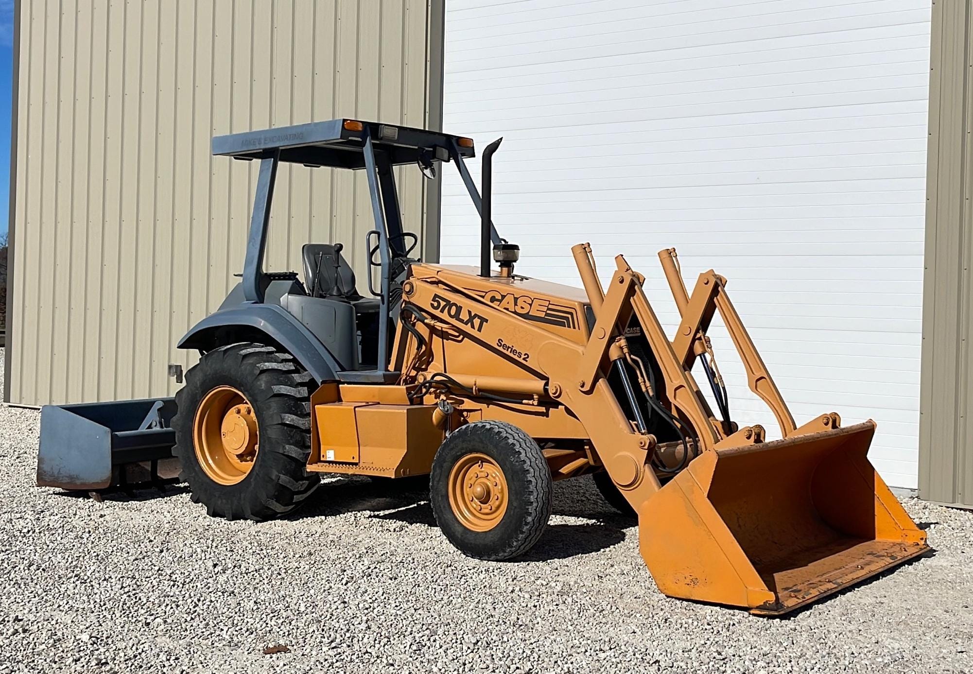 Main image Case 570LXT