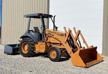 Main image Case 570LXT