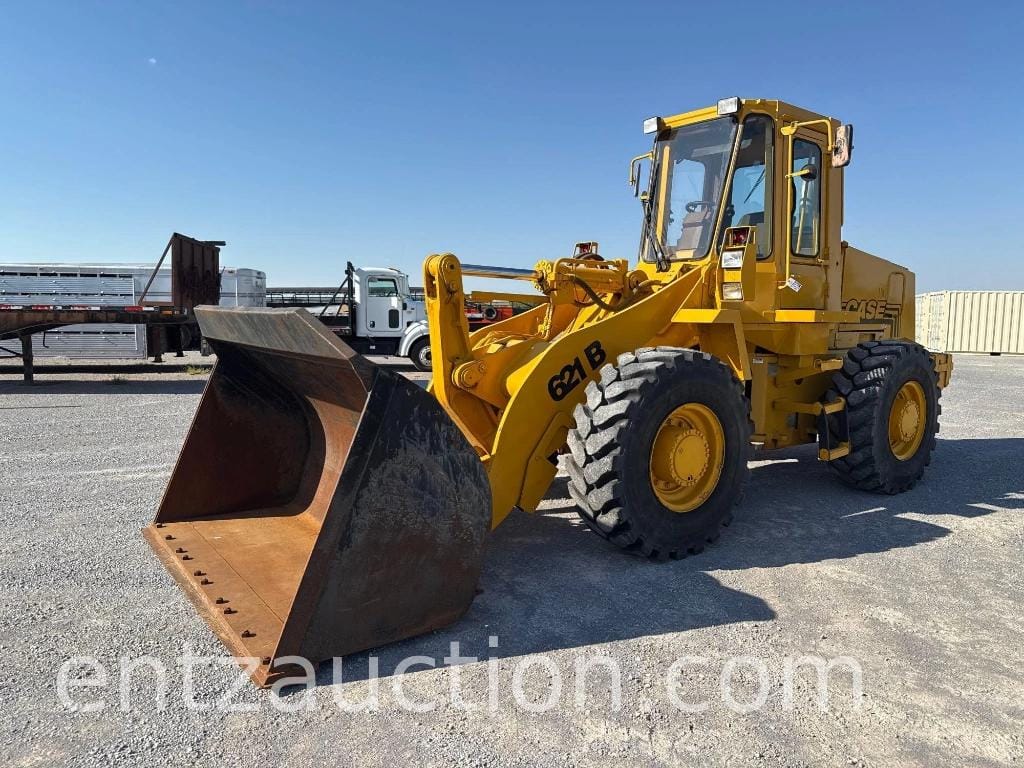 1998 Case 621B Equipment Image0