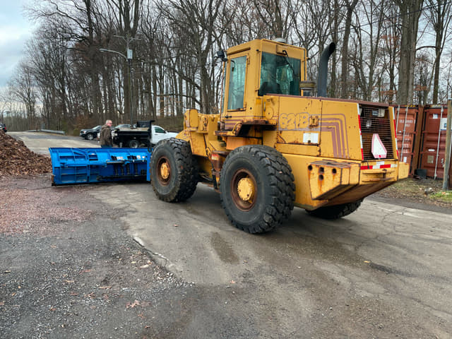 Image of Case 621B equipment image 2