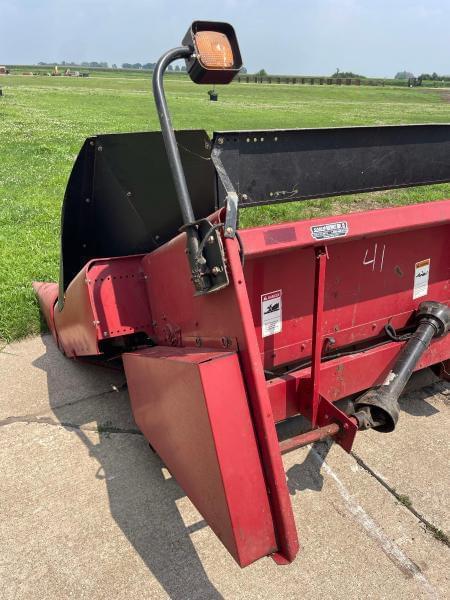 Image of Case IH 1063 equipment image 3