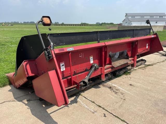 Image of Case IH 1063 equipment image 2