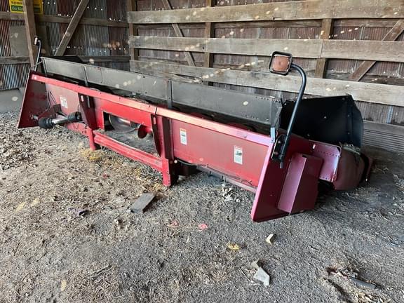Image of Case IH 1063 equipment image 2
