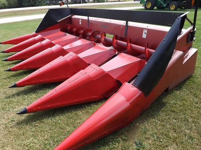 Image of Case IH 1063 equipment image 4