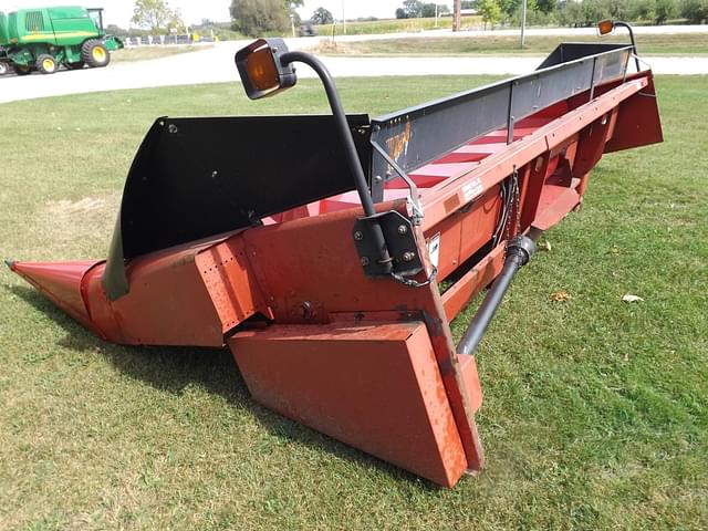 Image of Case IH 1063 equipment image 3