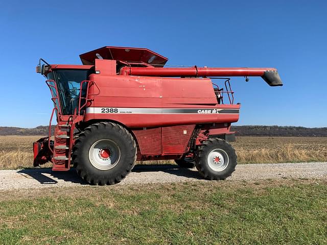 Image of Case IH 2388 equipment image 1