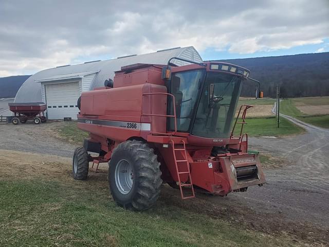 Image of Case IH 2366 equipment image 1