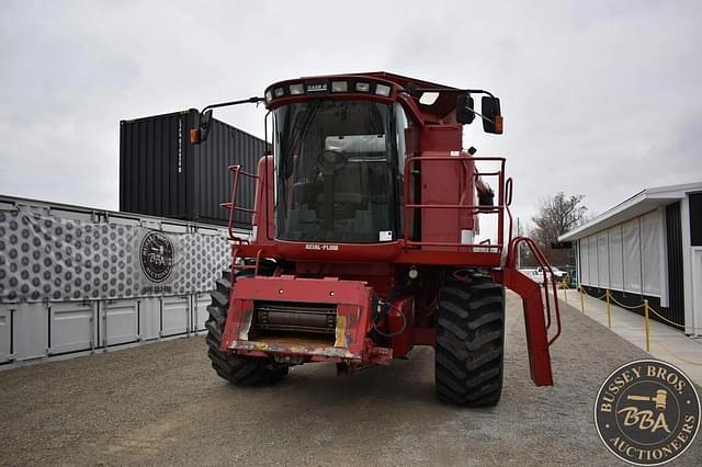 Image of Case IH 2366 equipment image 4