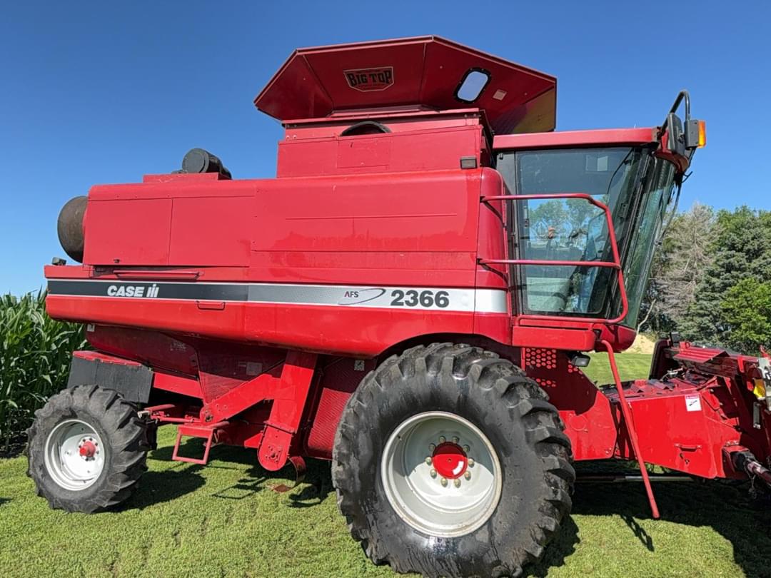 Image of Case IH 2366 Primary image