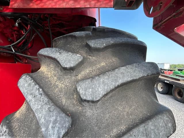 Image of Case IH 2366 equipment image 3