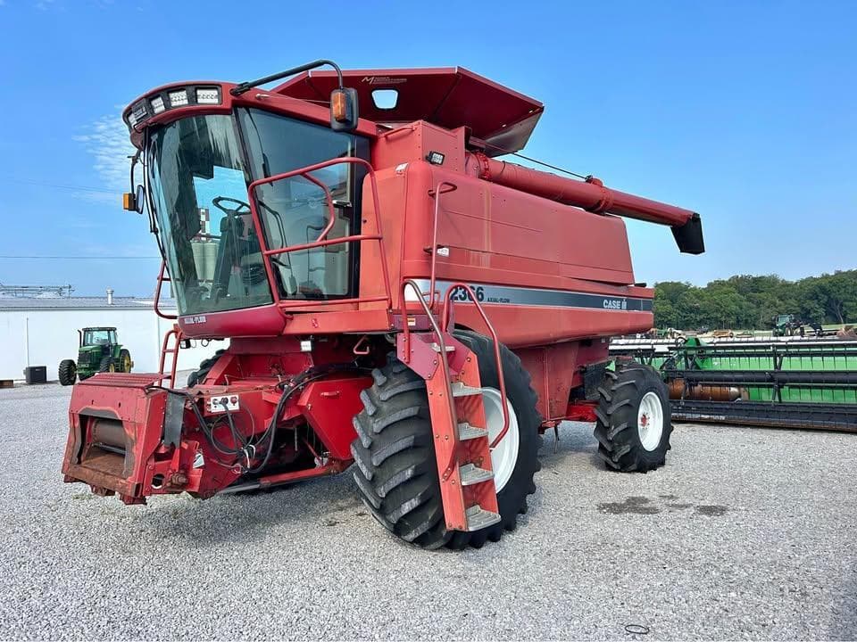 Image of Case IH 2366 Primary image