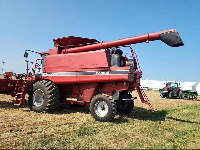 Image of Case IH 2366 equipment image 3