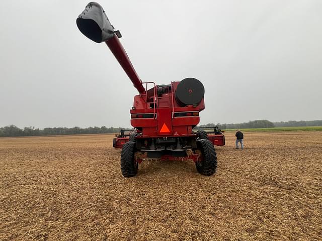 Image of Case IH 2388 equipment image 3