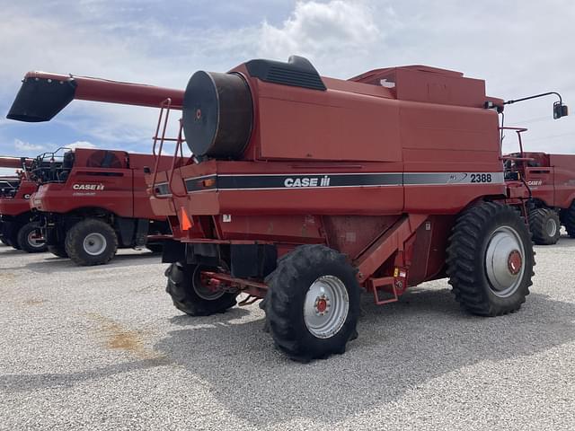 Image of Case IH 2388 equipment image 2