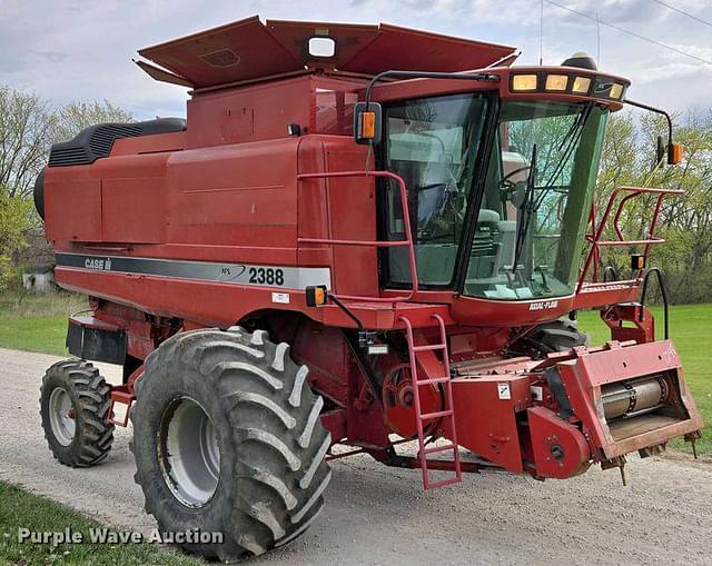 Image of Case IH 2388 equipment image 2