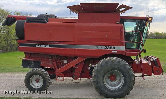 Image of Case IH 2388 equipment image 3
