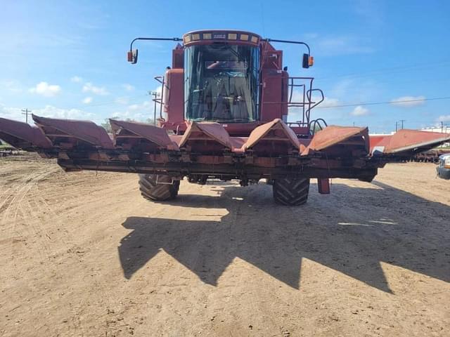 Image of Case IH 2388 equipment image 2