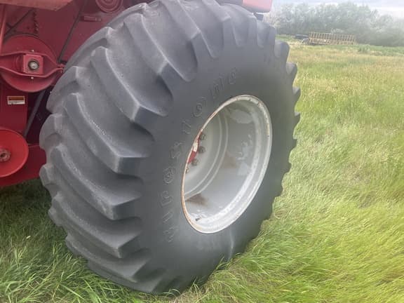 Image of Case IH 2388 equipment image 3