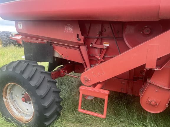 Image of Case IH 2388 equipment image 4