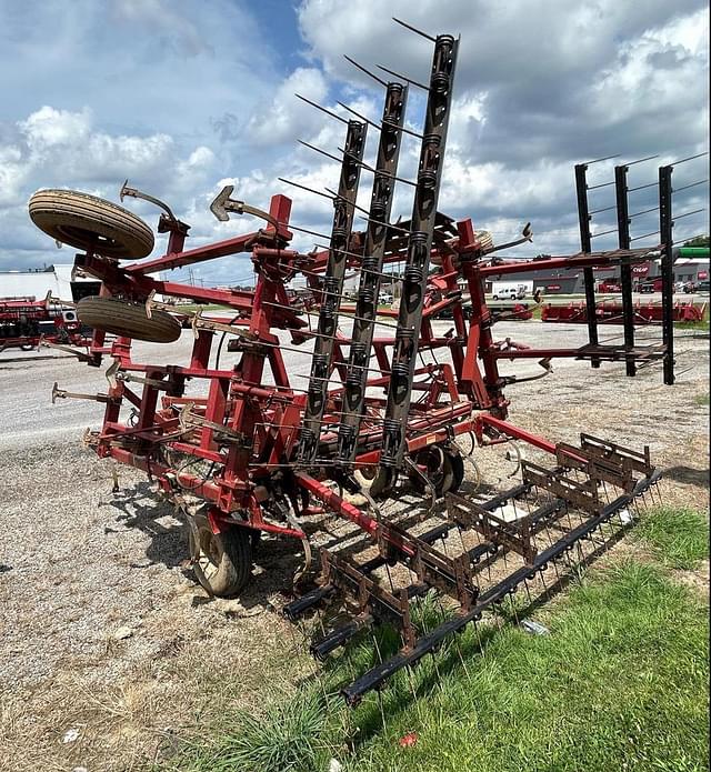 Image of Case IH 4300 equipment image 2