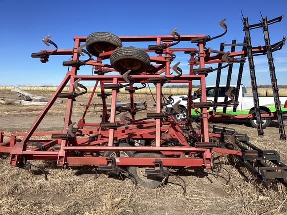 Image of Case IH 4800 equipment image 2