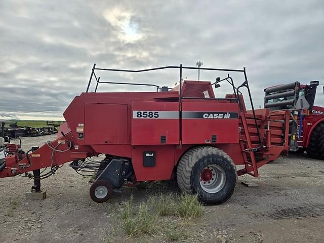 Image of Case IH 8585 equipment image 4