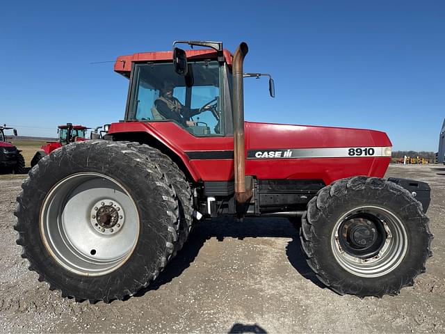 Image of Case IH 8910 equipment image 1