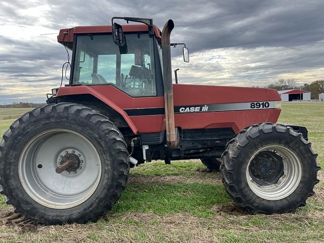 Image of Case IH 8910 equipment image 1