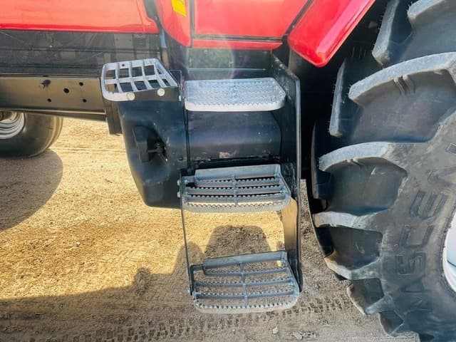 Image of Case IH 8920 equipment image 4