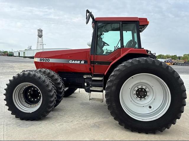 Image of Case IH 8920 equipment image 3