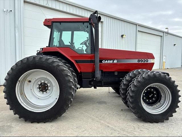 Image of Case IH 8920 equipment image 1
