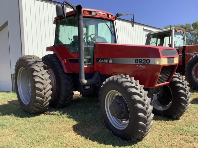 Image of Case IH 8920 equipment image 2