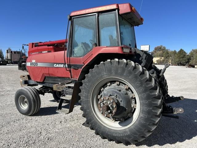Image of Case IH 8920 equipment image 3