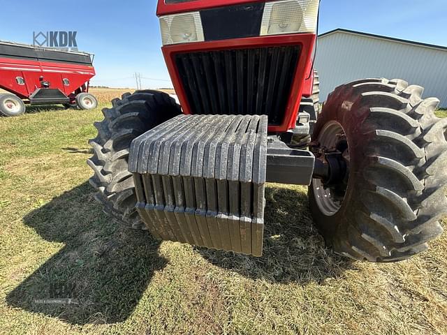 Image of Case IH 8920 equipment image 2