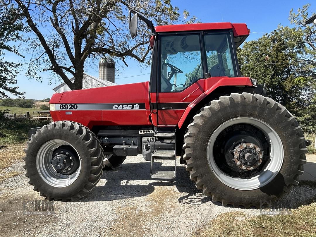 Image of Case IH 8920 Primary image