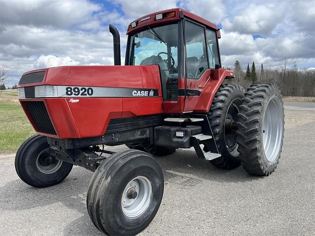 Image of Case IH 8920 equipment image 2