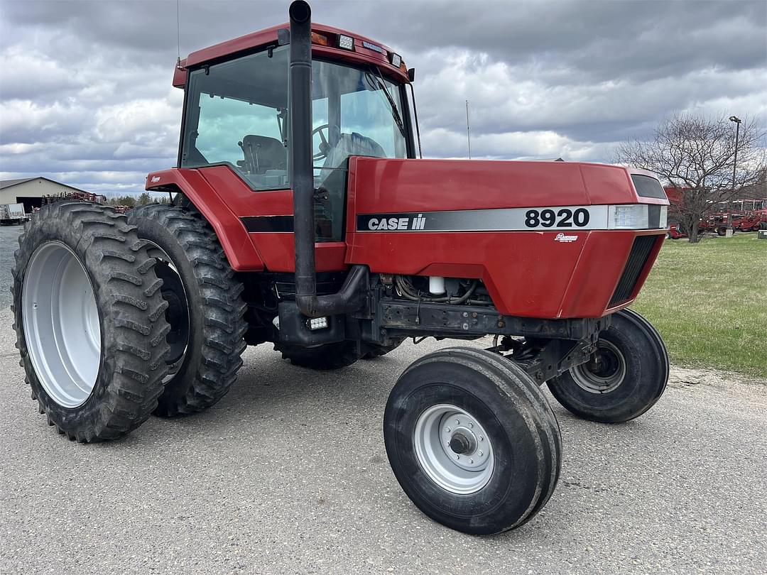 Image of Case IH 8920 Primary image