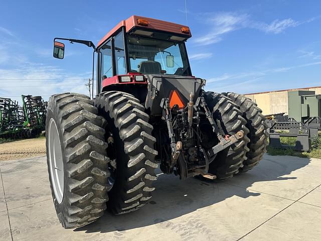 Image of Case IH 8920 equipment image 3