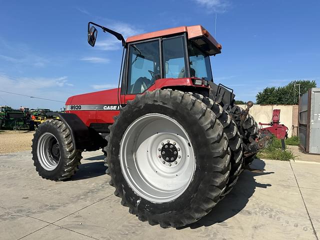 Image of Case IH 8920 equipment image 4