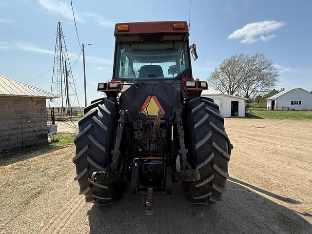 Image of Case IH 8920 equipment image 2