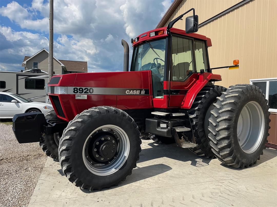 Image of Case IH 8920 Primary image