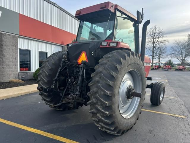 Image of Case IH 8930 equipment image 2