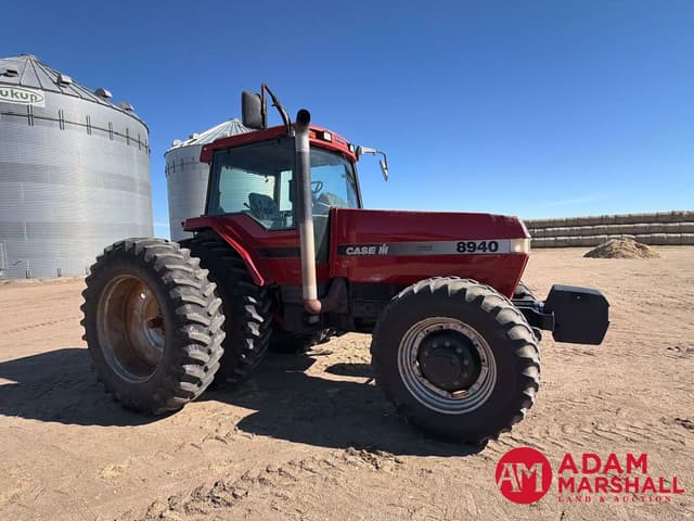 Image of Case IH 8940 equipment image 1